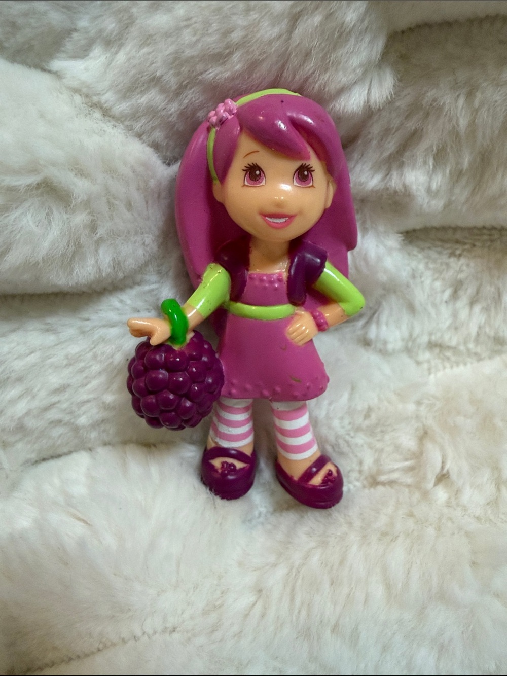 2008 Hasbro Strawberry Shortcake Raspberry Torte Mini Figure PVC